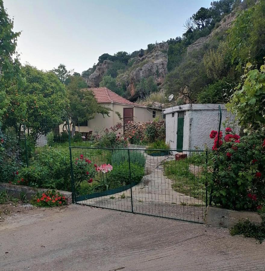 Apartament House Of Monachogios, Agios Fokas, Monemvassia Monemvasía Zewnętrze zdjęcie